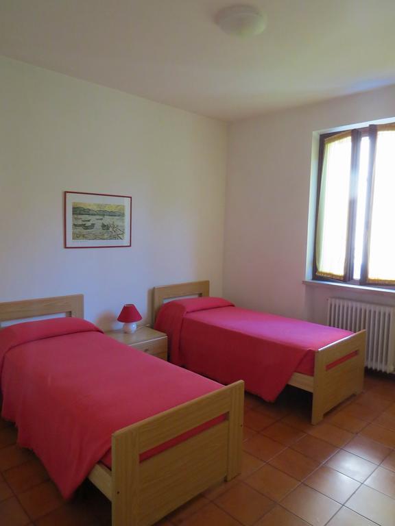 Residence Liana Albisano Torri Del Benaco Buitenkant foto