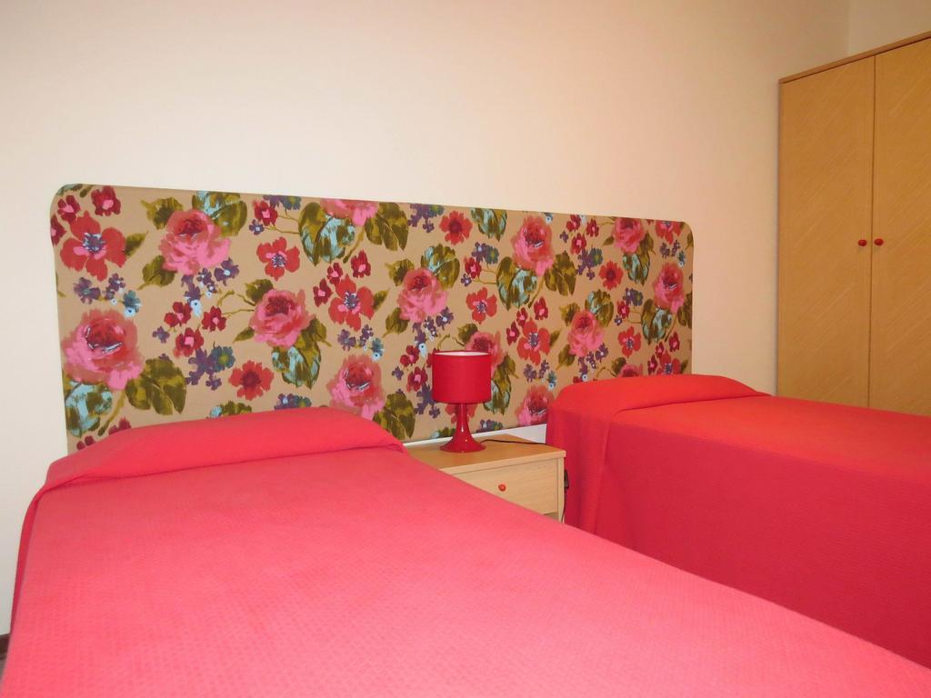 Residence Liana Albisano Torri Del Benaco Buitenkant foto